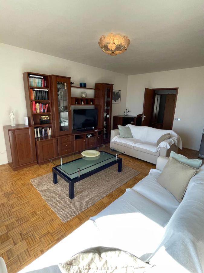 Apartment Iva Podstrana Eksteriør billede